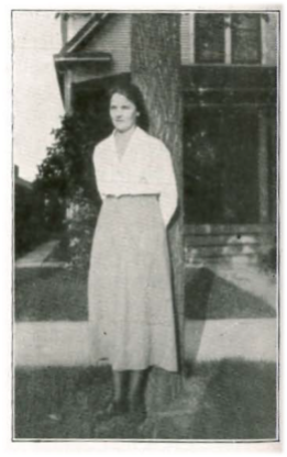 Photo of Signe Aurell from issue #8 of Bokstugan in 1920
